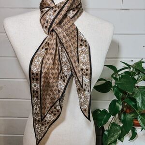 Vintage Vera Silk Scarf | Floral Detail